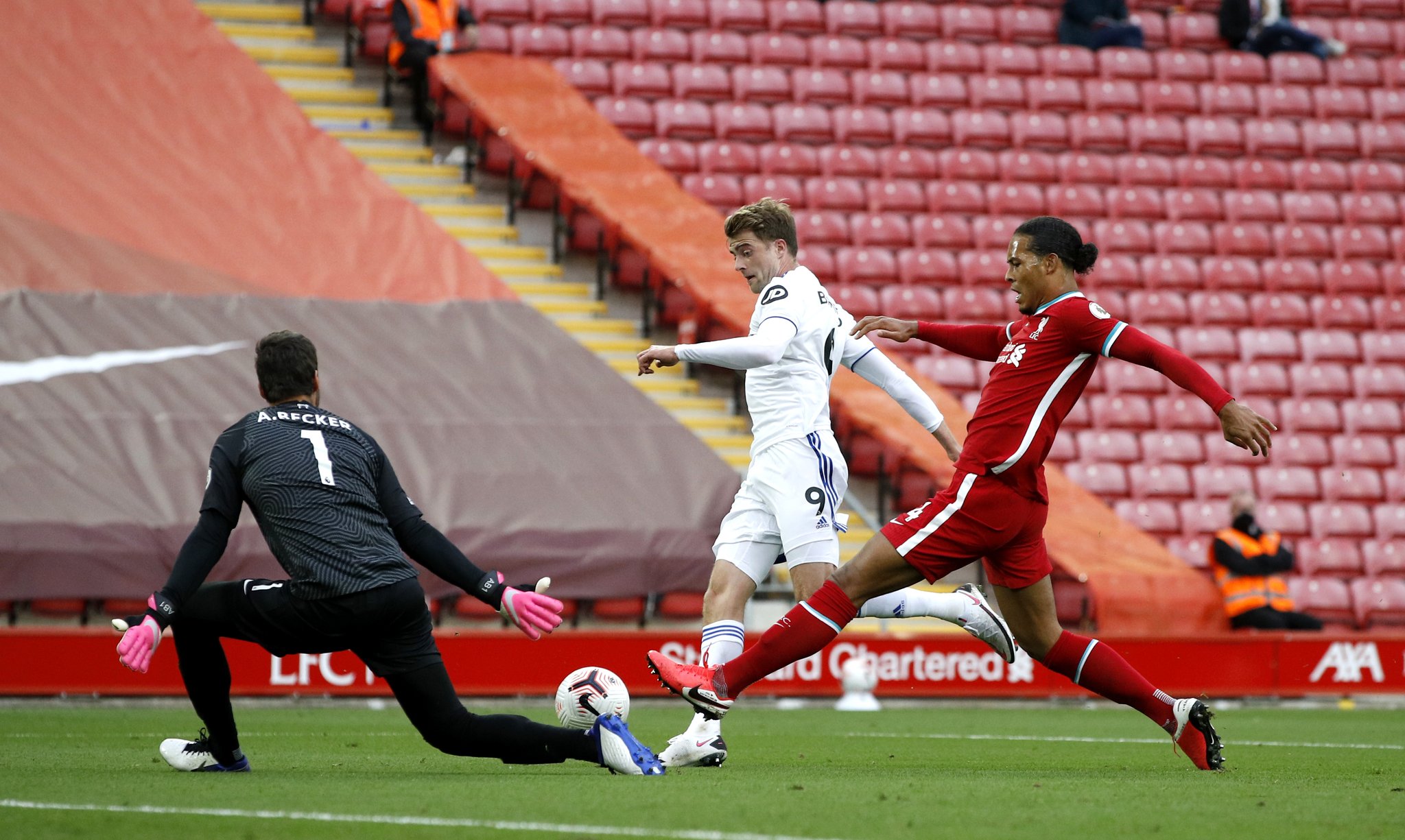 将这段跨国 将这段跨国