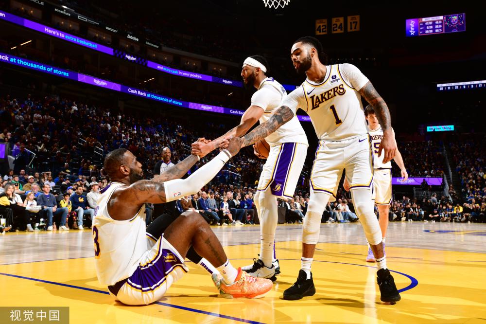 与足协腐败 与足协腐败