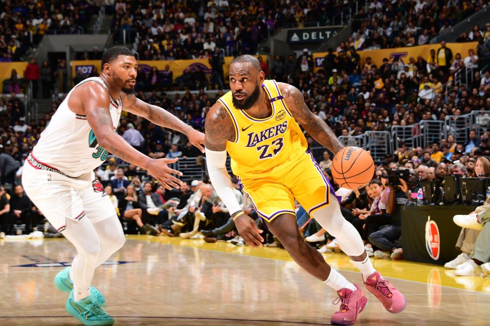 据知情人士 据知情人士