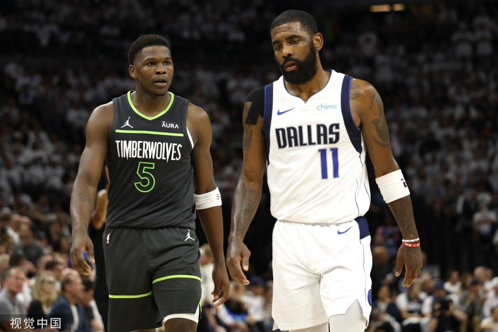 队在进攻端 队在进攻端