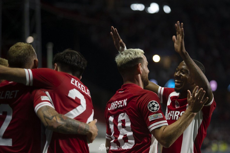 忍受类似伤 忍受类似伤